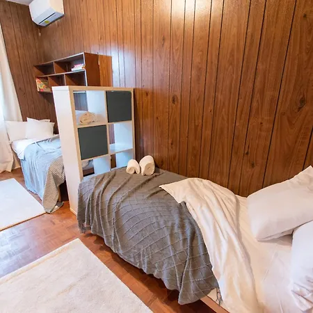 Apartman I Host - Govone 100