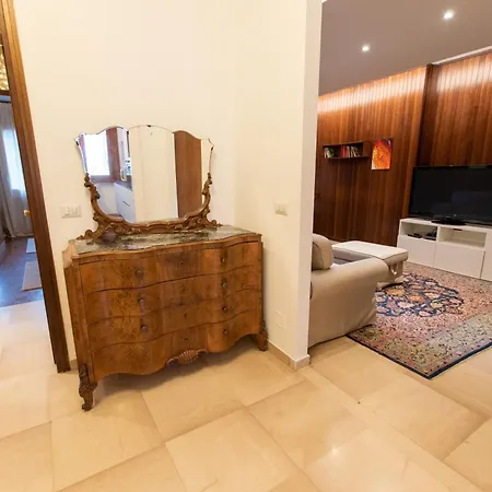 I Host - Govone 100 Apartman