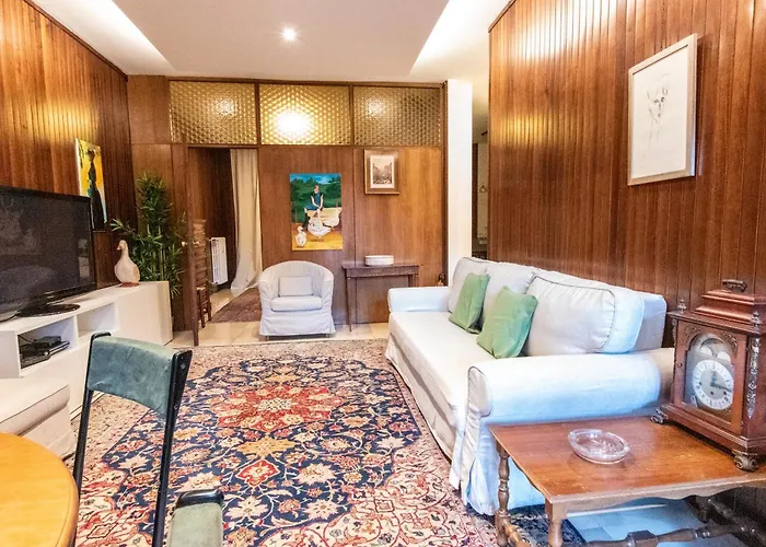 I Host - Govone 100 Apartment