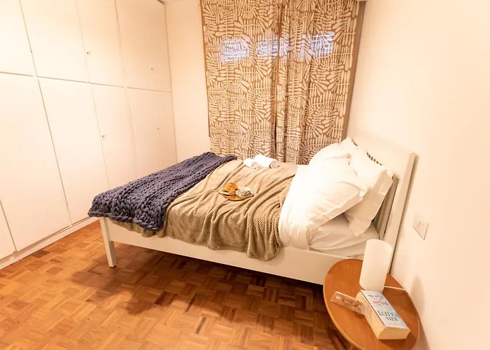 Apartment I Host - Govone 100 *