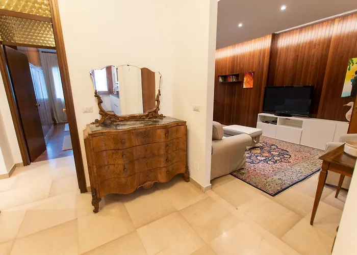I Host - Govone 100 Apartment